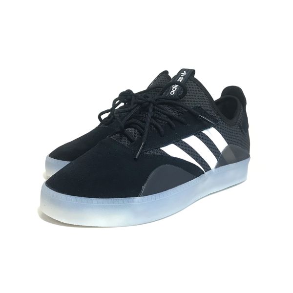 adidas. 001. Black/ White/