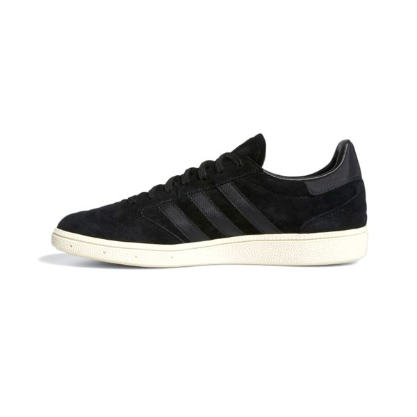 adidas. Busenitz Vintage. Core Black/Core Black/Chalk