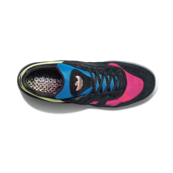 Adidas on sale skateboarding yellow