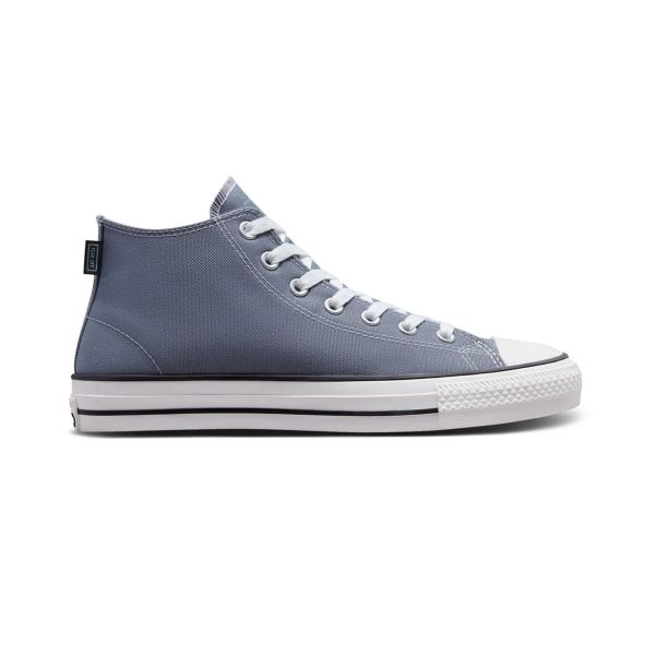 Converse Chuck Taylor All Pro Mid (Canvas). Lunar