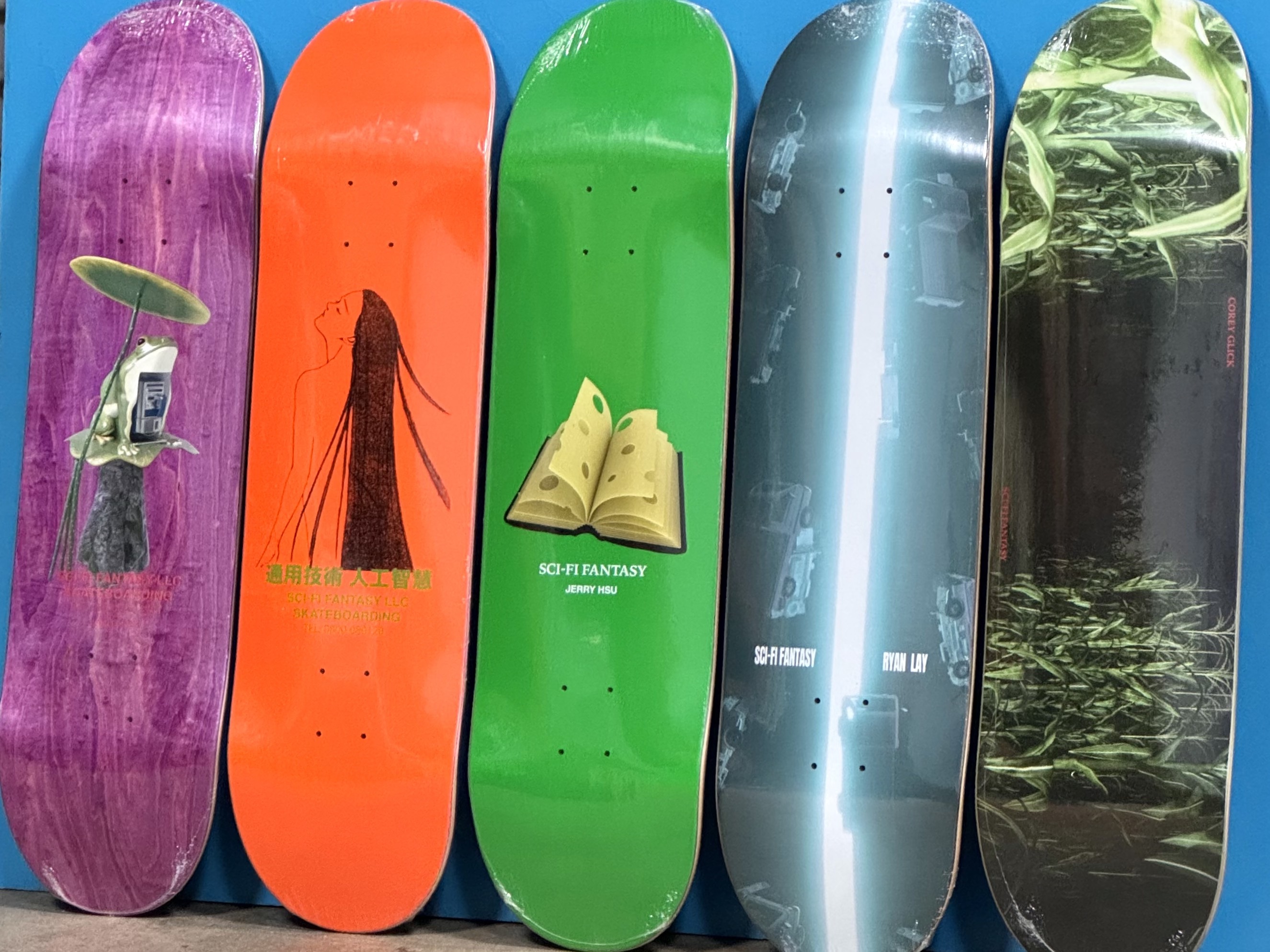 Sci-fi Fantasy Fall 2023 Decks in-store | online